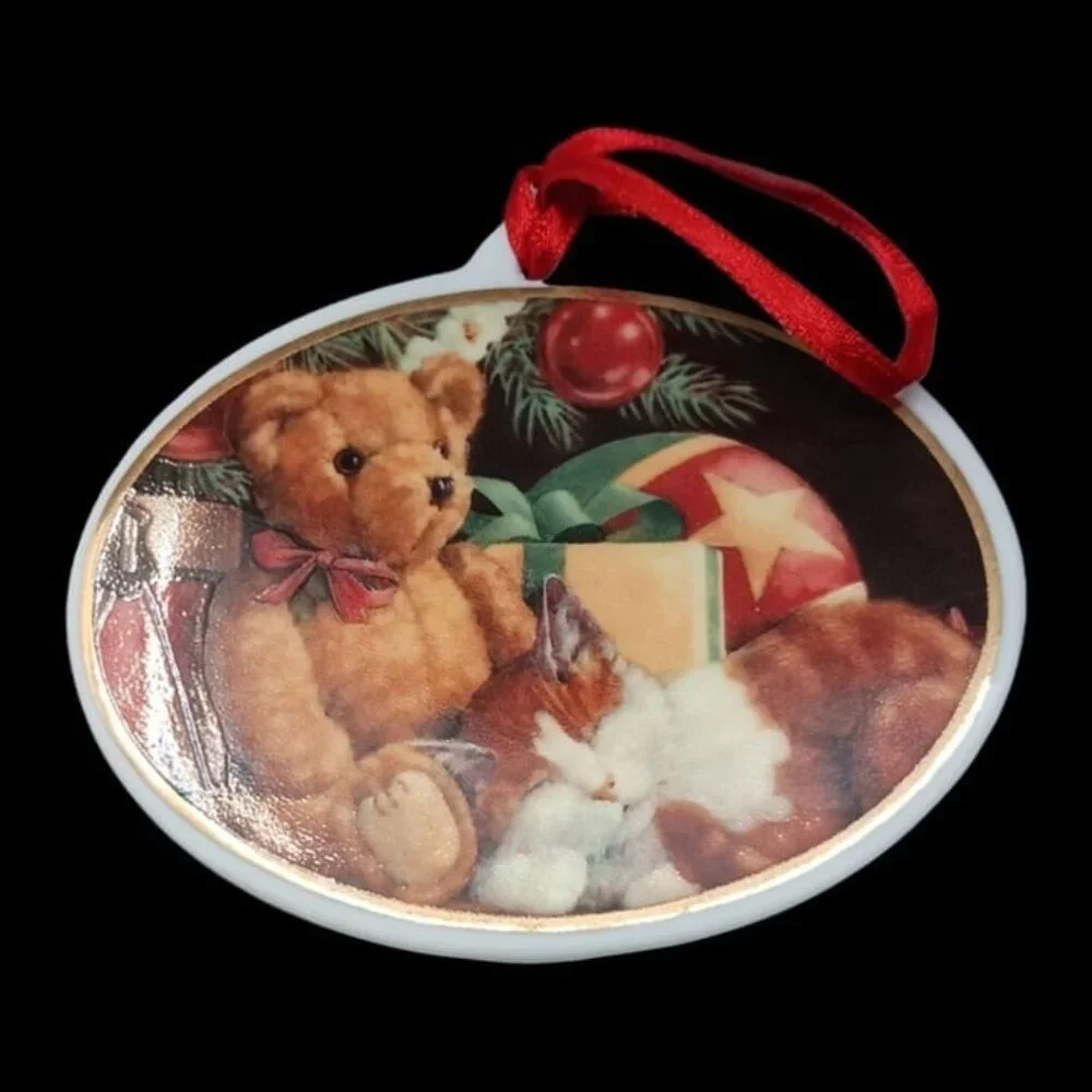 Vtg american greetings christmas ornament  porcelain